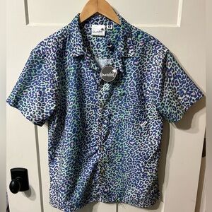 BOARDIES
Lime pink Leopard Short Sleeve Shirt button up Small